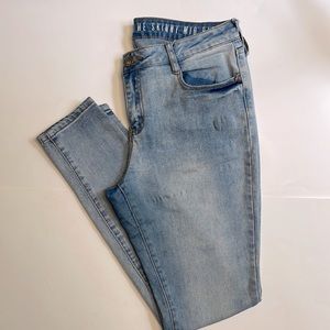 COTTON ON Light Washed Skinny Mid-rise Jean Size 10